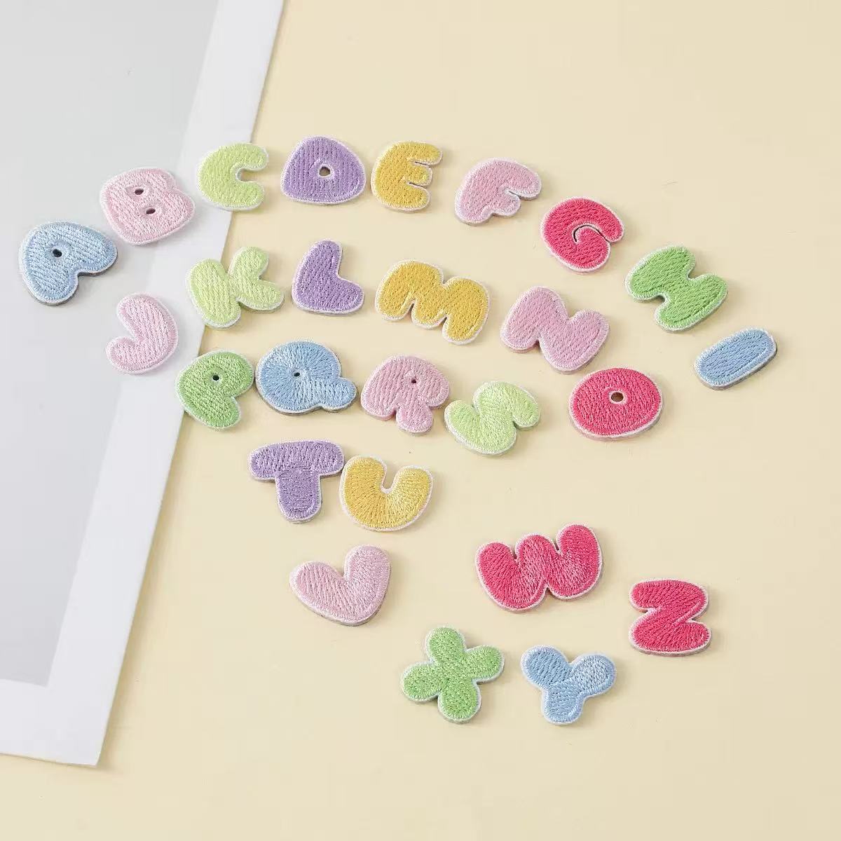Stiker kain bordir huruf alfab - Phone Cases Eco Friendly ulasan dan harga